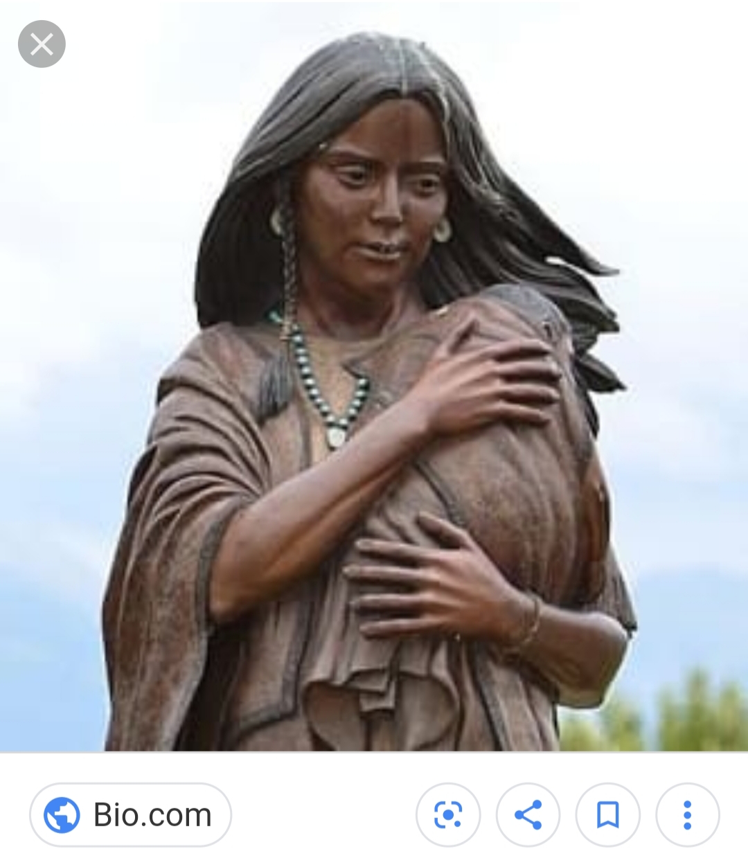 Statue of Sacagawea holding her son Jean Baptiste