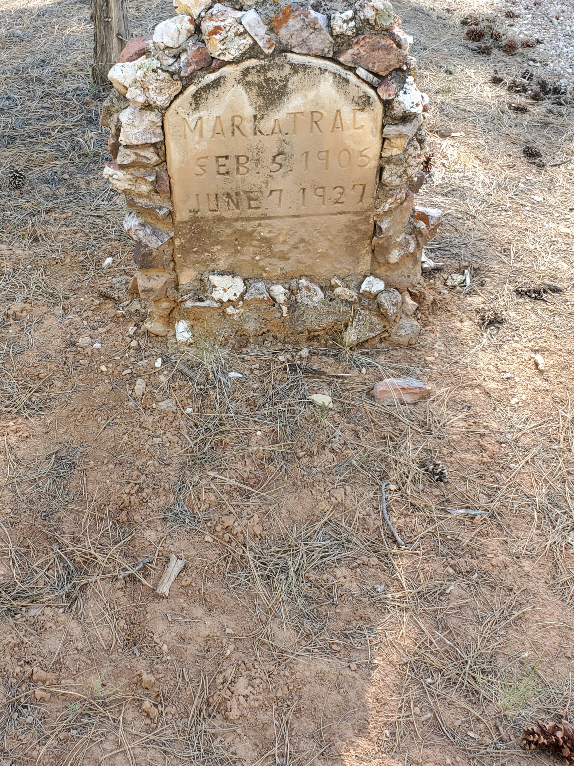 This headstone dates from 1927